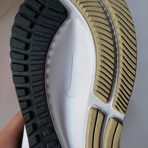 Nike Air Zoom Pegasus 38 New Orleans Saints Shoes Size M 8.5/ W 10 - Picture 10 of 12